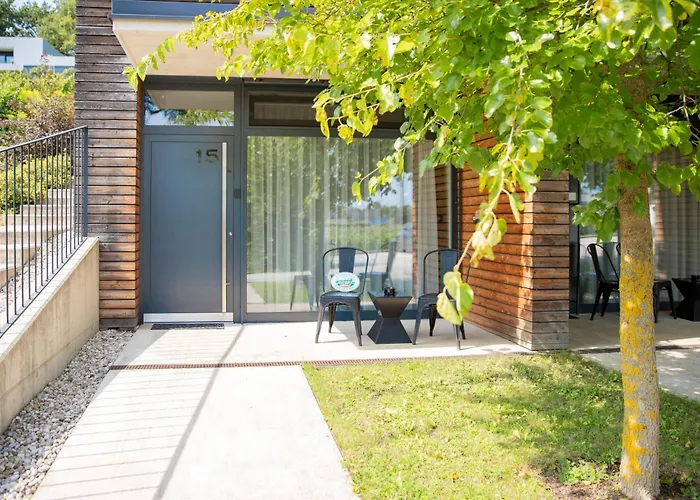 Nussboeckgut - Winzerhof Mit Gratis Parkplatz Bed & Breakfast 3*