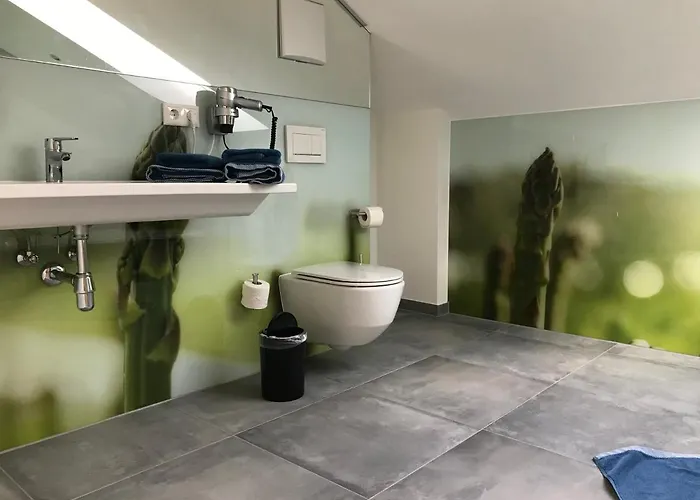 Nussboeckgut - Winzerhof Mit Gratis Parkplatz Bed & Breakfast 3*