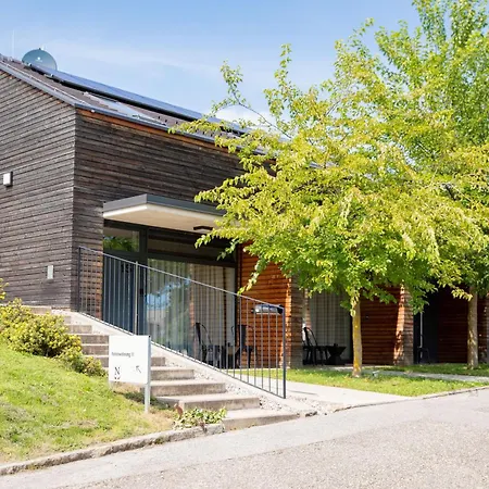 Nussboeckgut - Winzerhof Mit Gratis Parkplatz Leonding